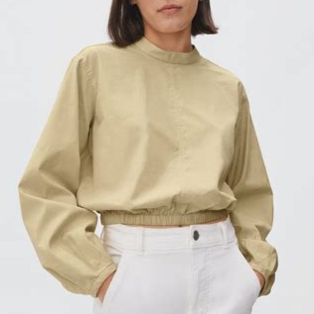 Everlane • The Mockneck Bubble Top